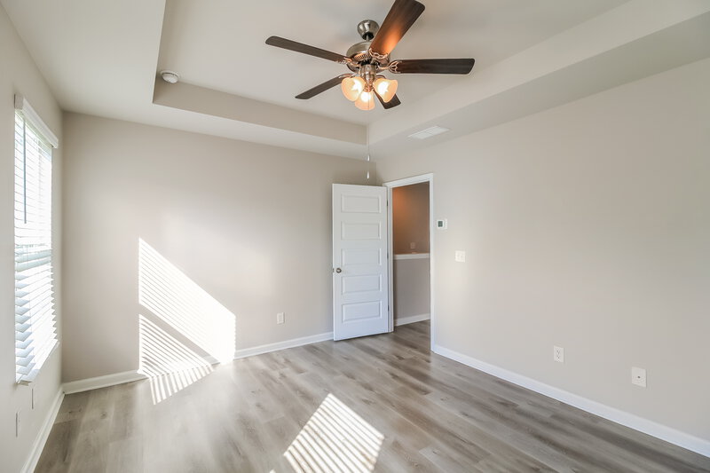 2,225/Mo, 44 Silver Birch Pass Newnan, GA 30265 Main Bedroom View 2