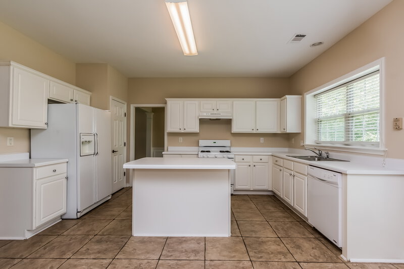 2,110/Mo, 3234 Citation Ave NW Kennesaw, GA 30144 Kitchen View