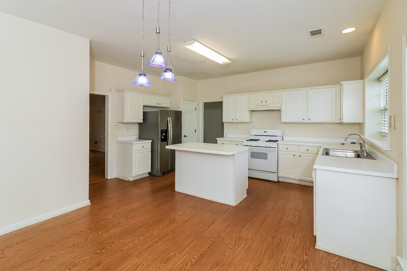 2,175/Mo, 3234 Citation Ave NW Kennesaw, GA 30144 Kitchen View 3