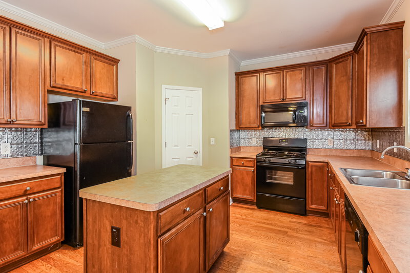 2,155/Mo, 738 Austin Creek Dr Buford, GA 30518 Kitchen View 2