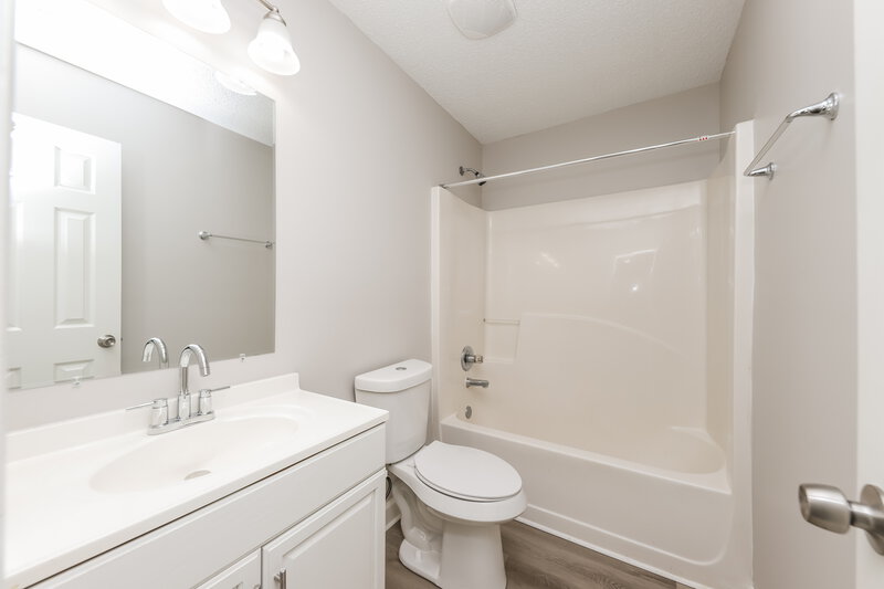 2,660/Mo, 4176 Green Field Dr Douglasville, GA 30135 Bathroom View