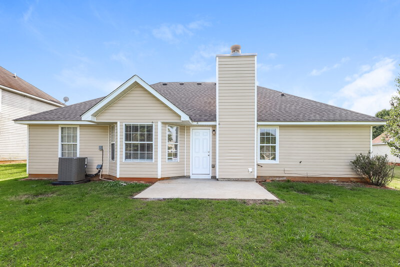 2,660/Mo, 4176 Green Field Dr Douglasville, GA 30135 Rear View