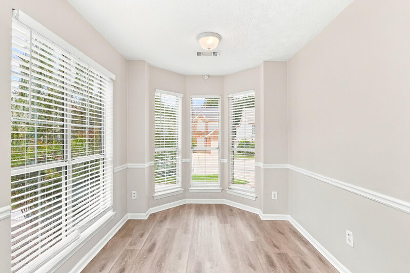 2,010/Mo, 3998 Oak Glenn Dr Duluth, GA 30096 Dining Room View