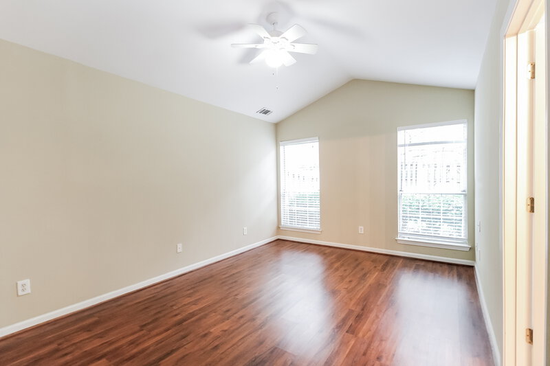 2,180/Mo, 3998 Oak Glenn Dr Duluth, GA 30096 Main Bedroom View