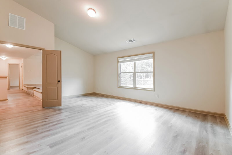 2,815/Mo, 2080 Raegan Way Lawrenceville, GA 30043 Main Bedroom View