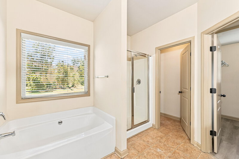 2,675/Mo, 2080 Raegan Way Lawrenceville, GA 30043 Primary Bathroom View