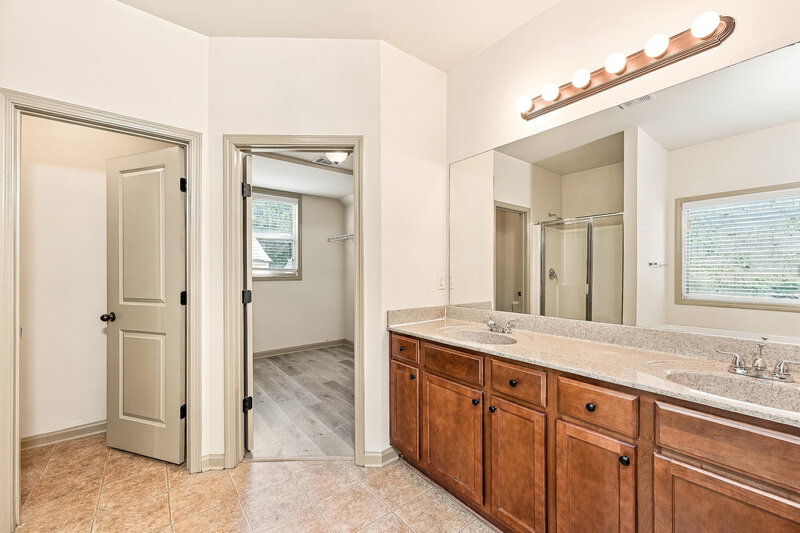 2,675/Mo, 2080 Raegan Way Lawrenceville, GA 30043 Primary Bathroom View 2