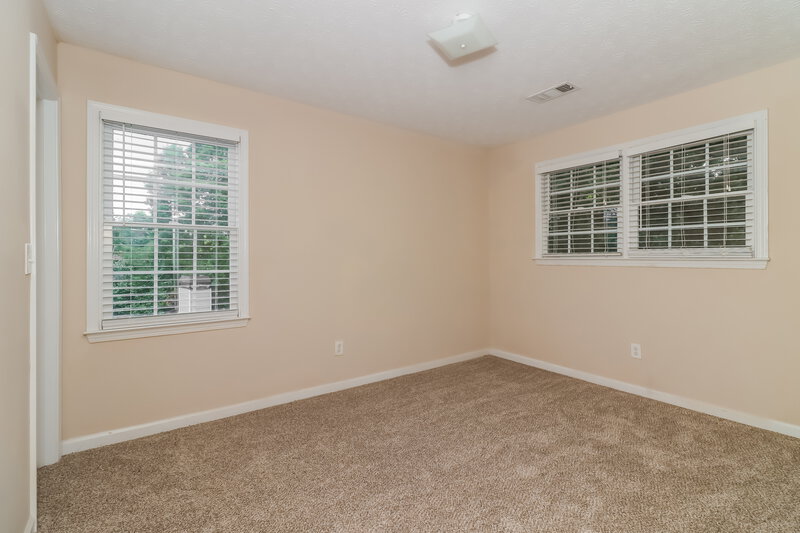 2,150/Mo, 39 Crestview Dr Dallas, GA 30157 Bedroom View