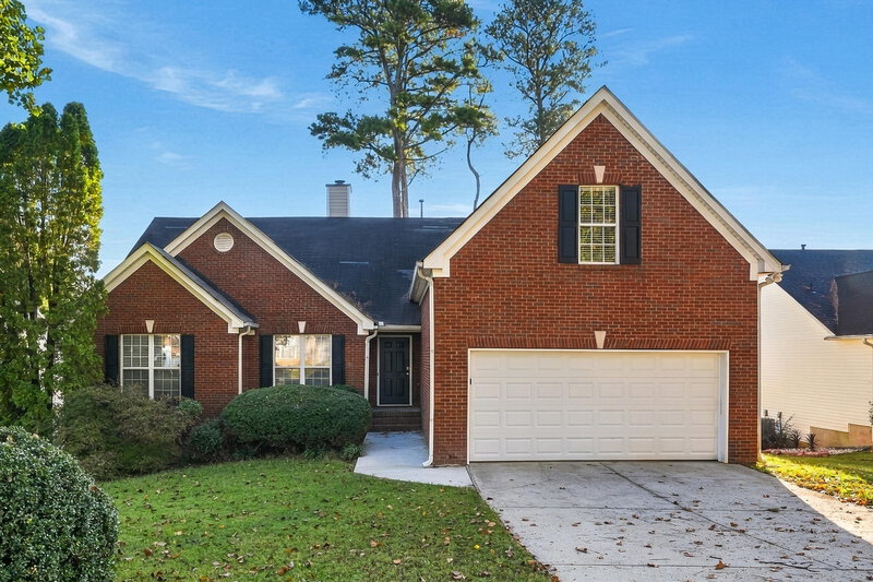 3 Bedroom House – 230 Cedarhurst Rd, Lawrenceville, GA 30045