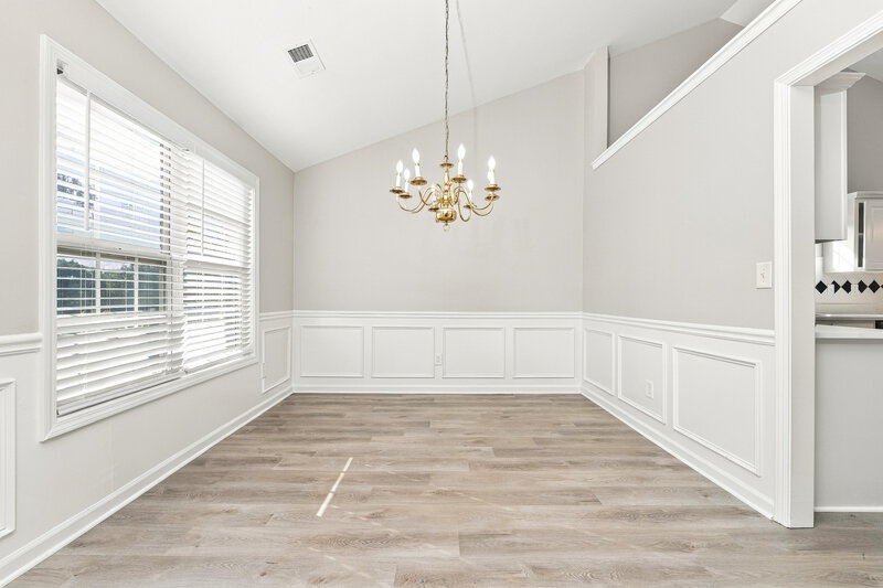 2,345/Mo, 230 Cedarhurst Rd Lawrenceville, GA 30045 Dining Room View