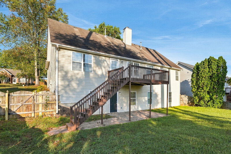 2,345/Mo, 230 Cedarhurst Rd Lawrenceville, GA 30045 Rear View