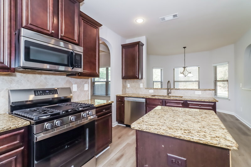 2,125/Mo, 638 Ocean Ave Canton, GA 30114 Kitchen View 2