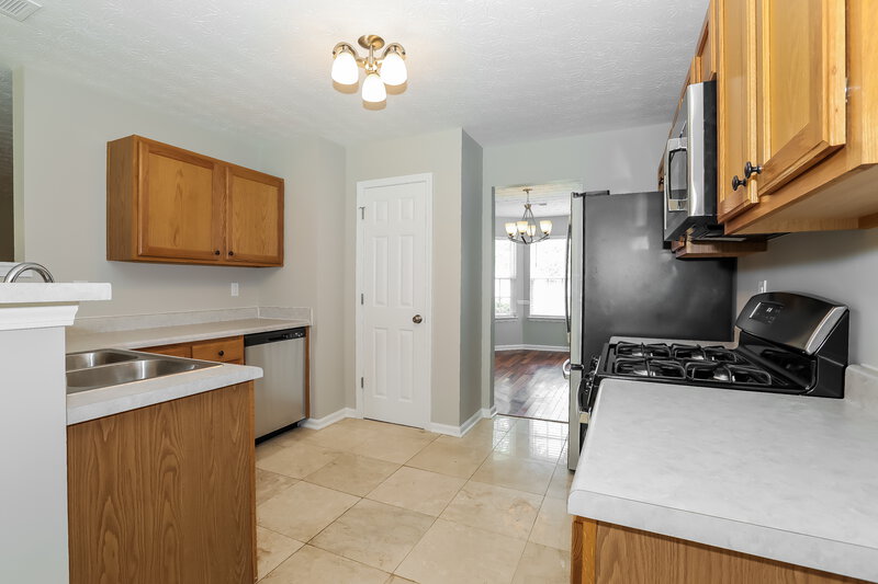 2,780/Mo, 823 Overlook Trl Monroe, GA 30655 Kitchen View