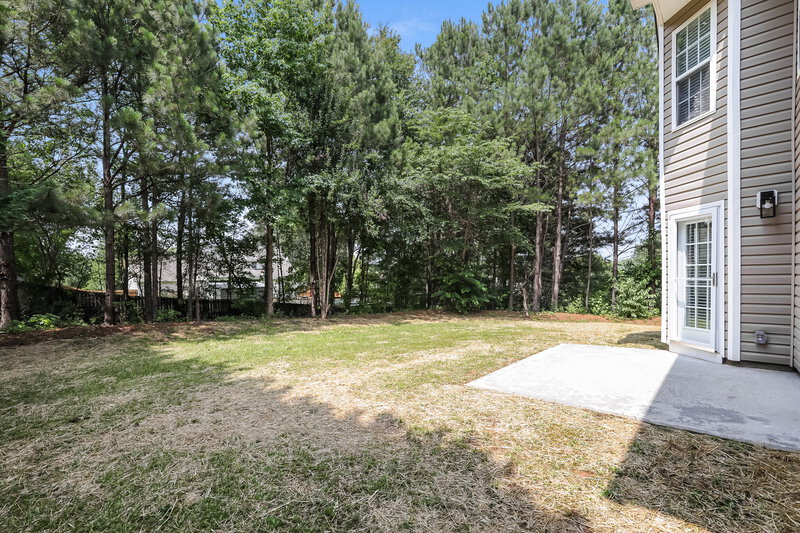 2,780/Mo, 823 Overlook Trl Monroe, GA 30655 Backyard View