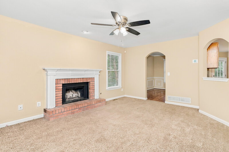 1,870/Mo, 16 Camden Woods Pl Dallas, GA 30157 Living Room View