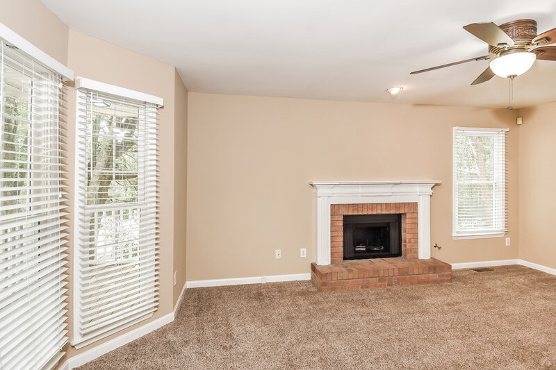 2,590/Mo, 16 Camden Woods Pl Dallas, GA 30157 No Caption View