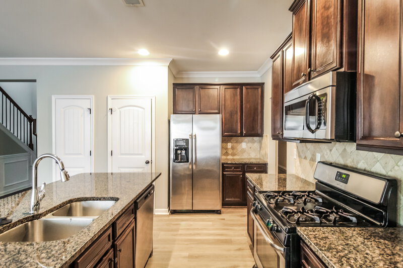 2,480/Mo, 4260 Arch Pass Cumming, GA 30040 Kitchen View 2