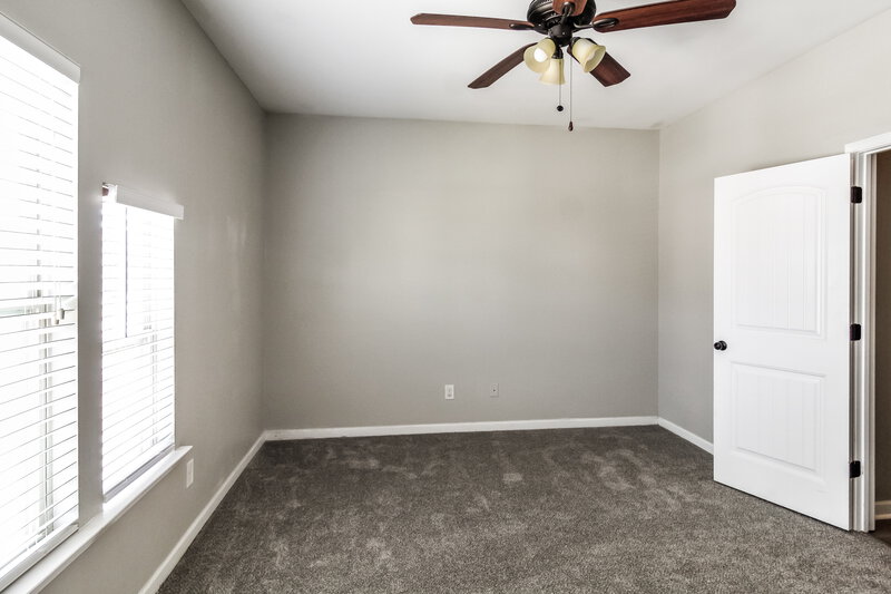 2,480/Mo, 4260 Arch Pass Cumming, GA 30040 Bathroom View