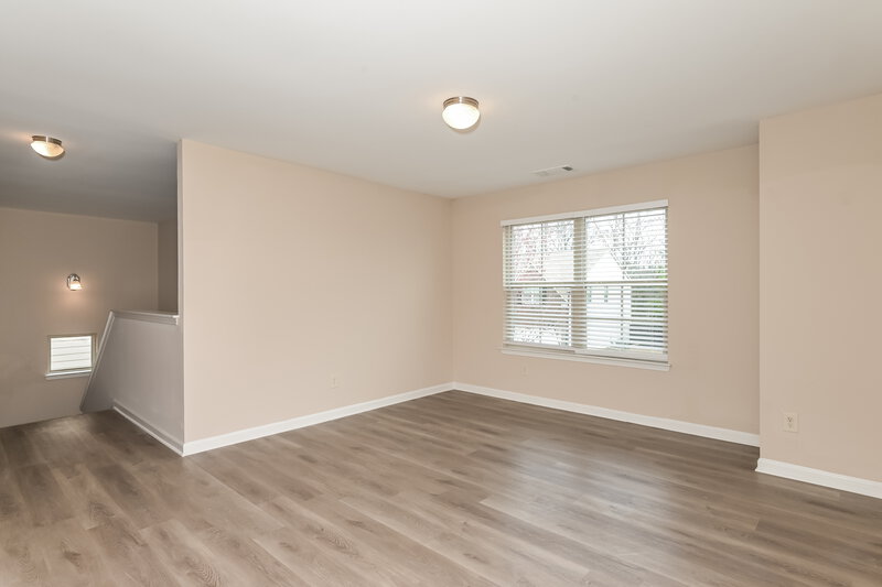 4,180/Mo, 4075 Whitfield Oak Way Auburn, GA 30011 Family Room View