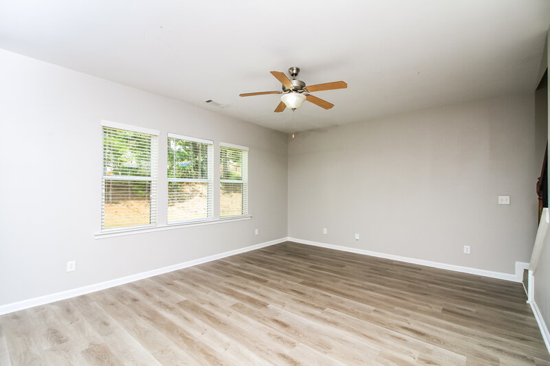 1,800/Mo, 289 Darbys Run Ct Hiram, GA 30141 Living Room View
