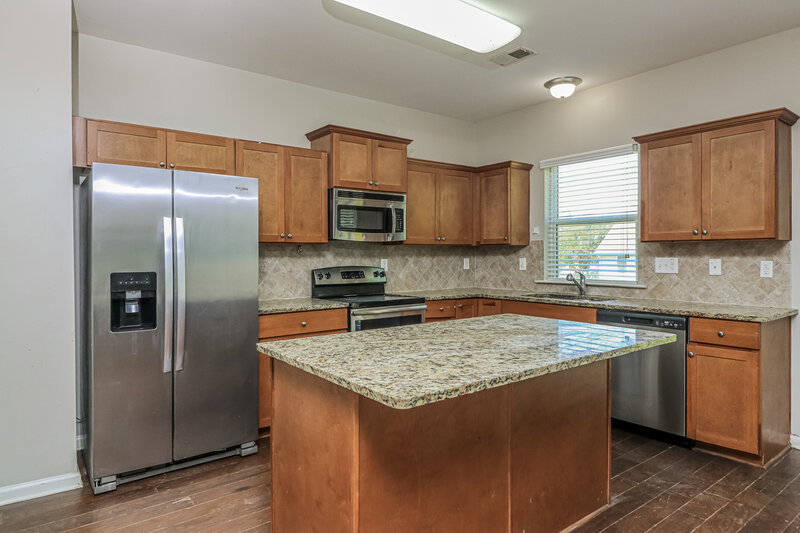 1,925/Mo, 45 Darbys Ave Hiram, GA 30141 Kitchen View