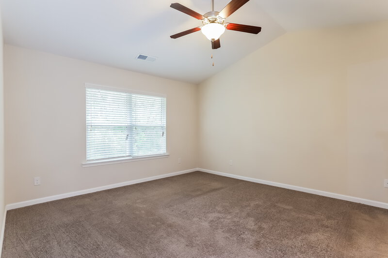 1,820/Mo, 286 Darbys Run Ct Hiram, GA 30141 Main Bedroom View