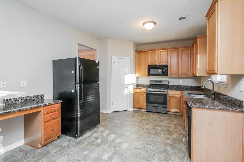 2,370/Mo, 4390 Ambassador Way Cumming, GA 30040 Kitchen View