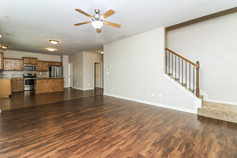 2,150/Mo, 414 Darbys Run Ct Hiram, GA 30141 Living Room View