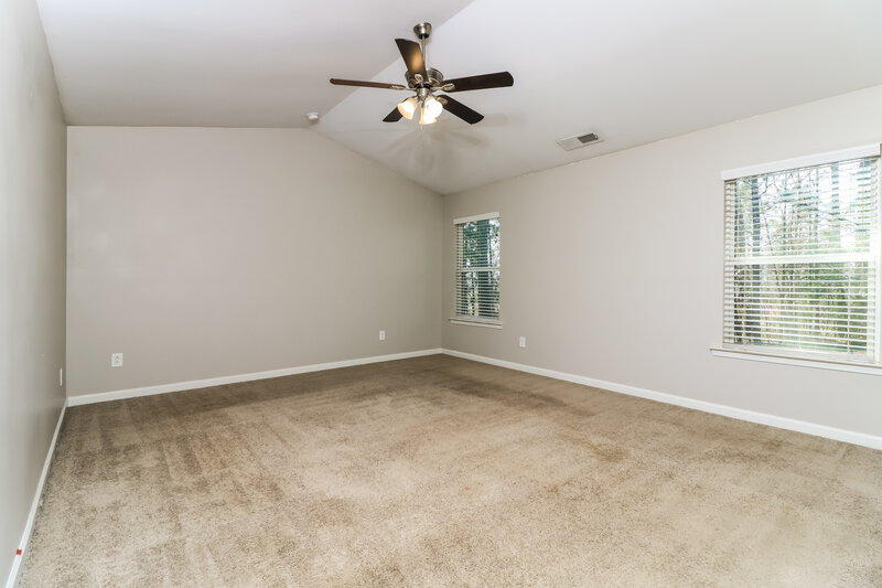 2,150/Mo, 414 Darbys Run Ct Hiram, GA 30141 Main Bedroom View