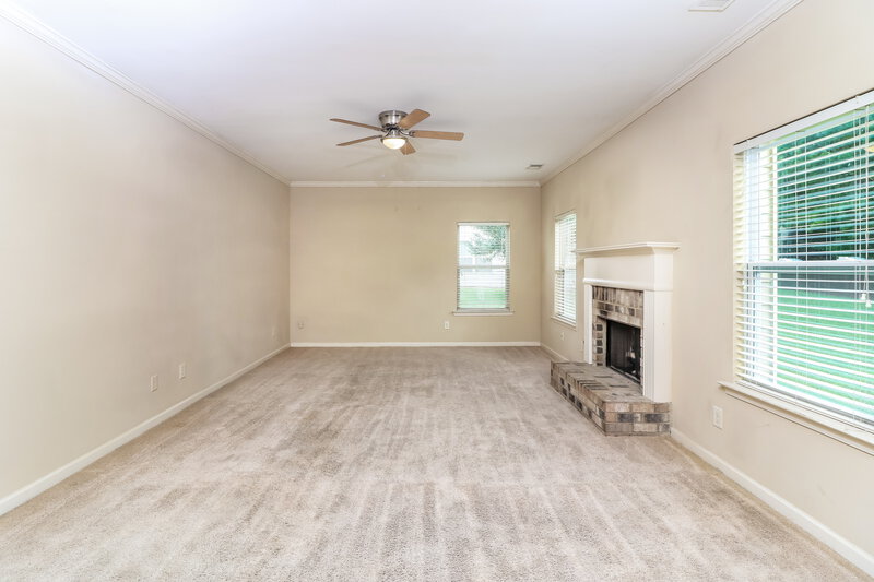 3,220/Mo, 2090 Hydrangea Ln Austell, GA 30106 Living Room View 2
