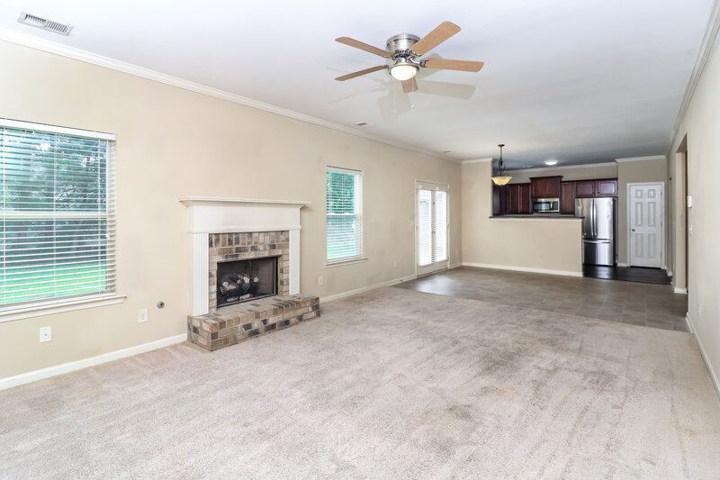 3,220/Mo, 2090 Hydrangea Ln Austell, GA 30106 Living Room View 3