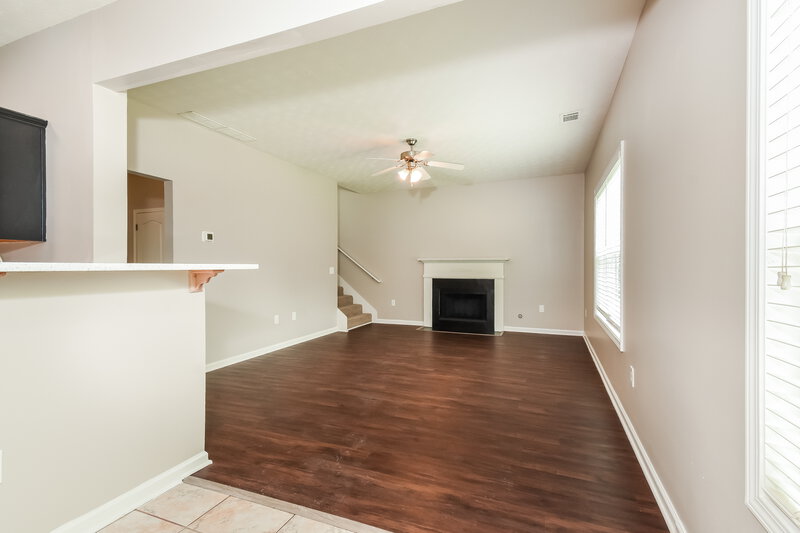 2,180/Mo, 3240 Anneewakee Falls Pkwy Douglasville, GA 30135 Living Room View 2