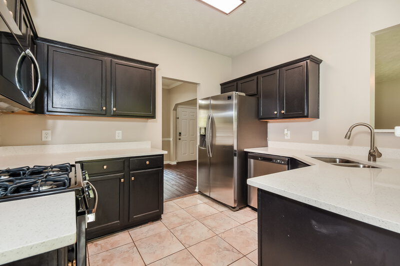2,180/Mo, 3240 Anneewakee Falls Pkwy Douglasville, GA 30135 Kitchen View