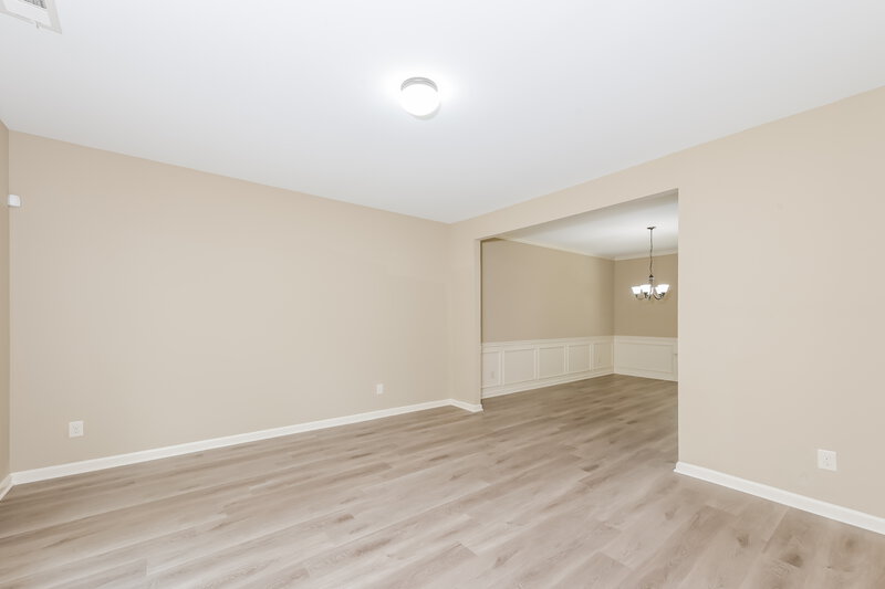2,455/Mo, 771 Helm Ln NW Kennesaw, GA 30144 Living Room View 2