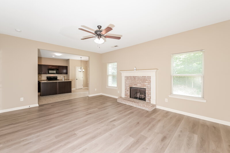 2,455/Mo, 771 Helm Ln NW Kennesaw, GA 30144 Family Room View