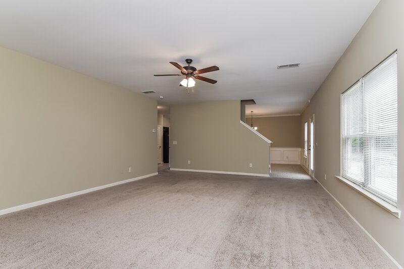2,230/Mo, 787 Helm Ln NW Kennesaw, GA 30144 Living Room View 2