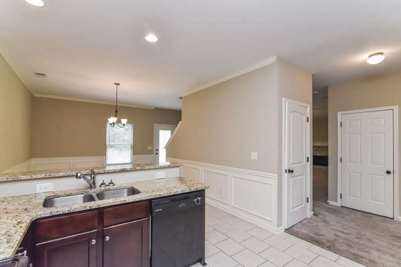 2,230/Mo, 787 Helm Ln NW Kennesaw, GA 30144 Kitchen View 3