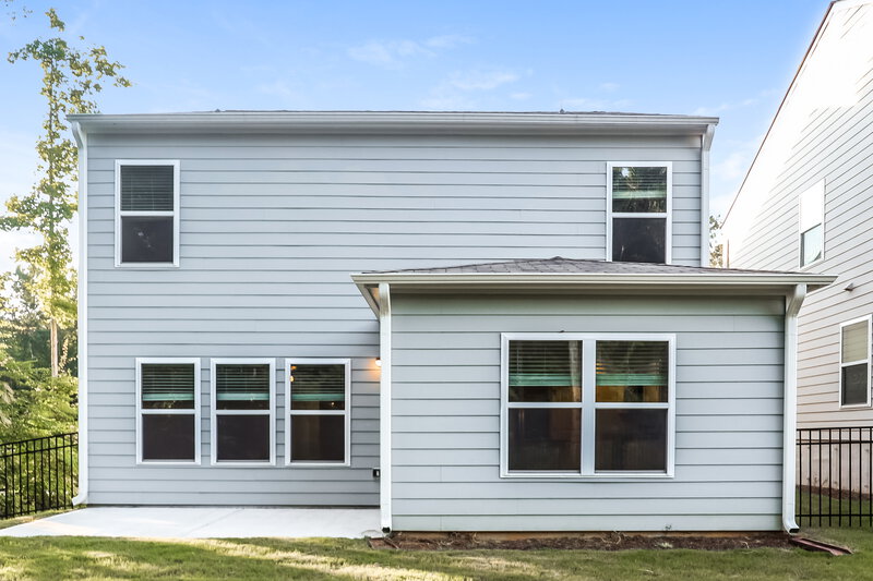 2,275/Mo, 4483 Sparrow Cir College Park, GA 30349 Rear View