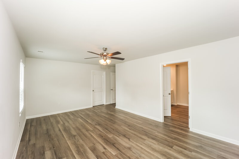 2,700/Mo, 5129 Moa Ct College Park, GA 30349 Main Bedroom View 2