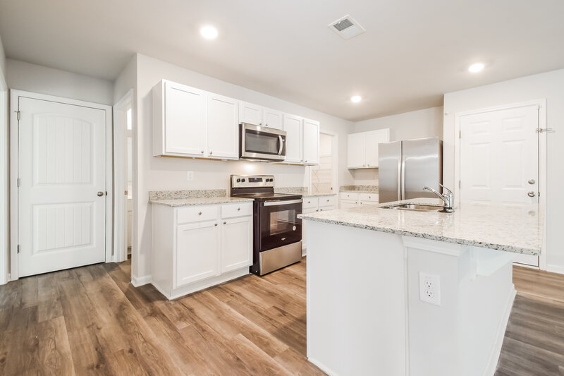 2,700/Mo, 5113 Moa Ct College Park, GA 30349 Kitchen View 2