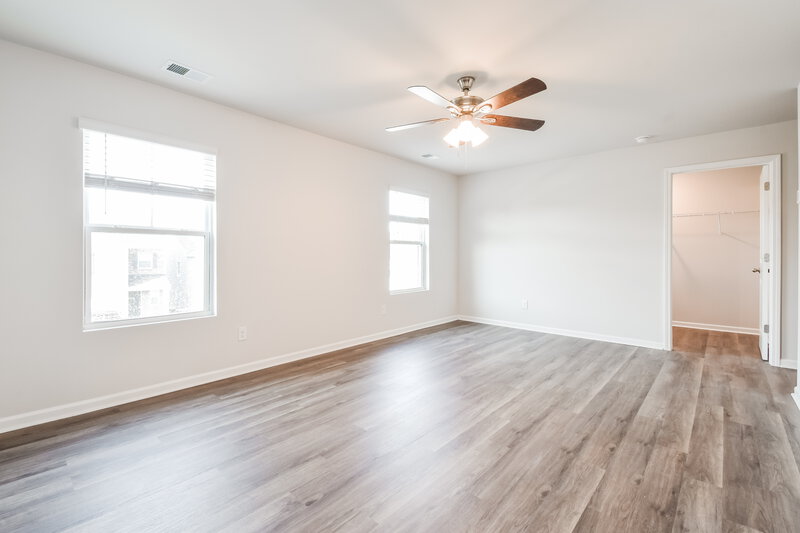 2,700/Mo, 5113 Moa Ct College Park, GA 30349 Main Bedroom View 2