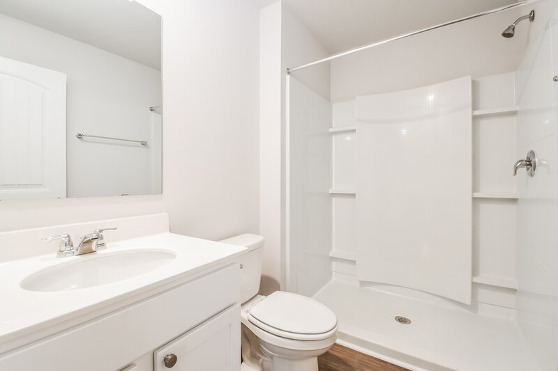 2,700/Mo, 5113 Moa Ct College Park, GA 30349 Bathroom View