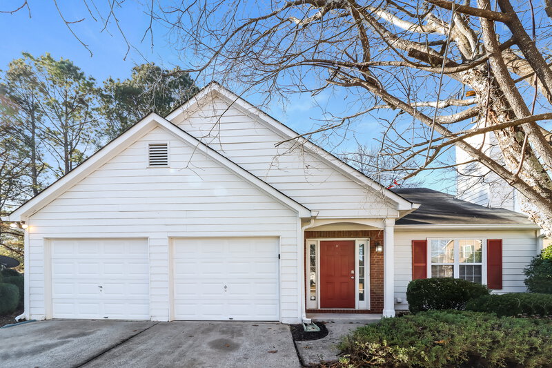 0/Mo, 3985 Vail Cir NW Acworth, GA 30101 External View