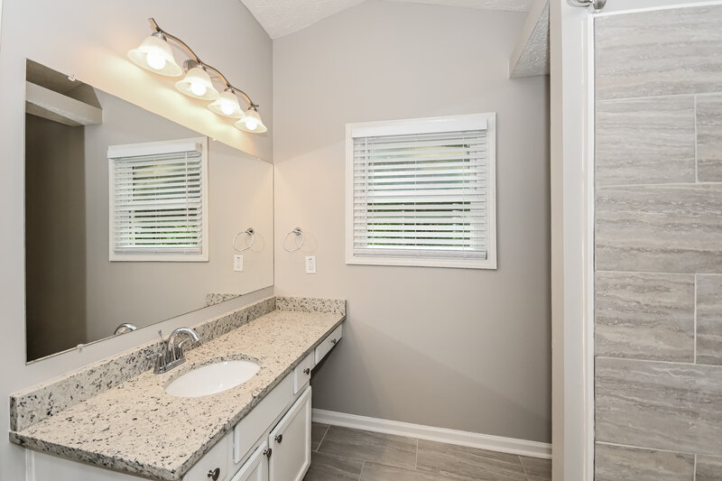 2,030/Mo, 1009 Braddock Cir Woodstock, GA 30189 Main Bathroom View