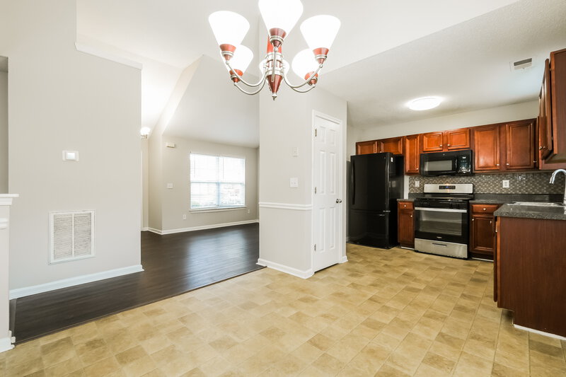 1,915/Mo, 4352 Arabian Way Snellville, GA 30039 Dining Room View