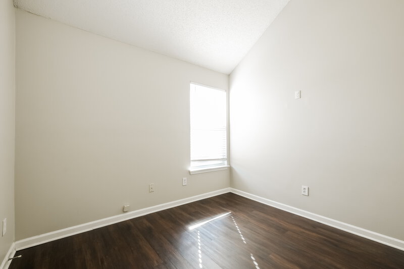 1,915/Mo, 4352 Arabian Way Snellville, GA 30039 Bedroom View 2