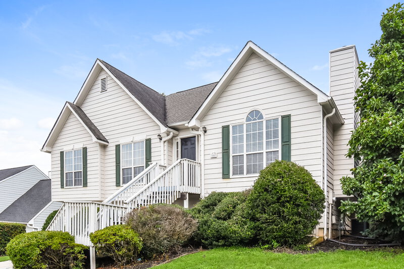 2,430/Mo, 3042 Lexington Ave Woodstock, GA 30189 Front View