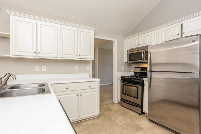 3,400/Mo, 3042 Lexington Ave Woodstock, GA 30189 Kitchen View