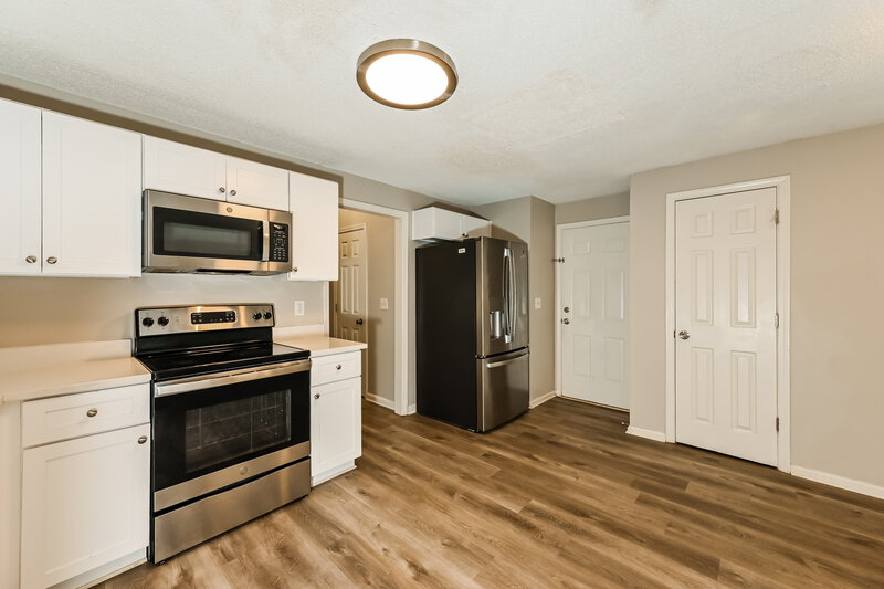 2,055/Mo, 4834 Diggers Way Sugar Hill, GA 30518 Kitchen View