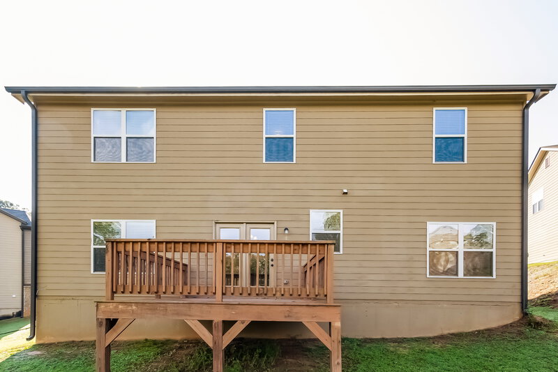 2,090/Mo, 600 Ballyshannon Dr Dacula, GA 30019 Rear View